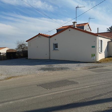 Gite La Hutiere Pres D'Ancenis Lire Exterior photo